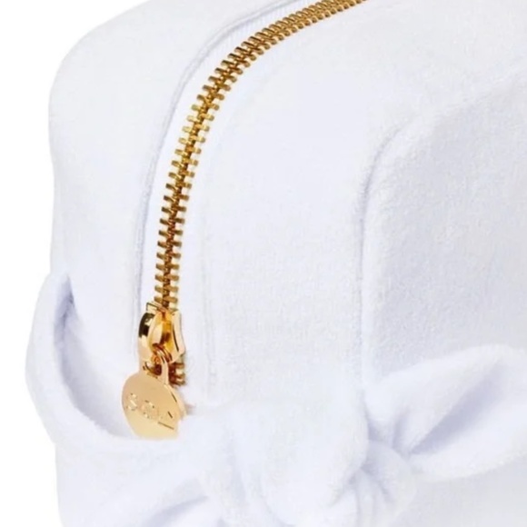 NEW STONEY CLOVER LANE X TARGET WHITE TERRY CLOTH LARGE POUCH - Picture 5 of 5